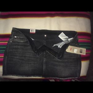 Levi Skirt *Brand New* with tags